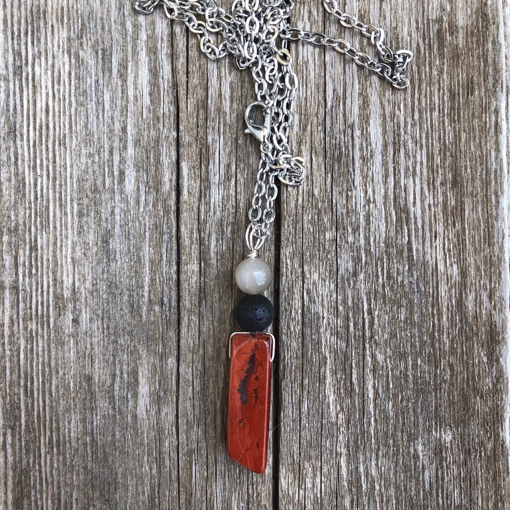 Power necklace for empowerment & healing - Picture 2 of 4